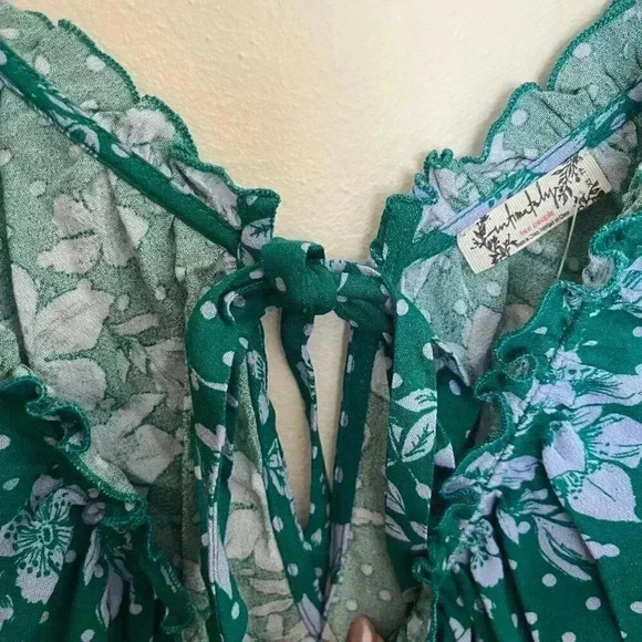 NWT Free People One on One Date Green Floral Bodysuit - Picture 9 of 16